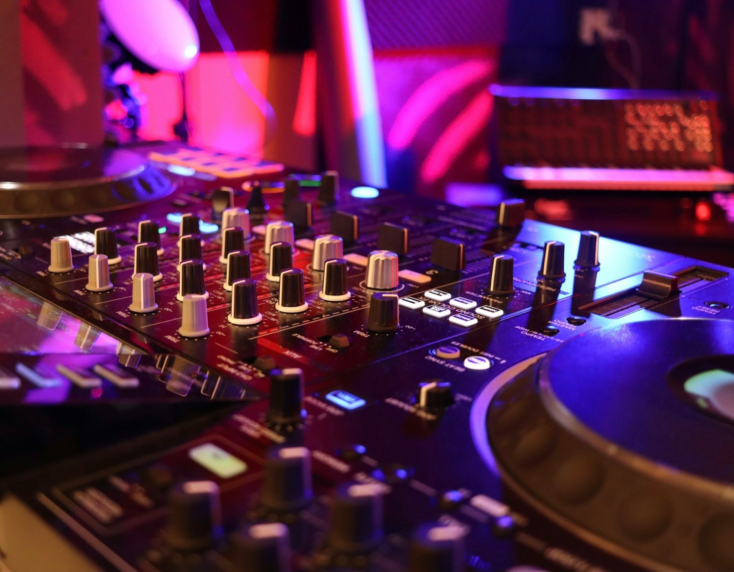 Why Every Music Lover Needs Bassinject